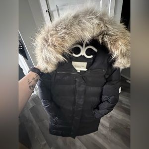 Authentic QUARTZ co. Aris parka